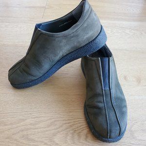 Mephisto suede low wedge slip-on olive green shoes US 7.5